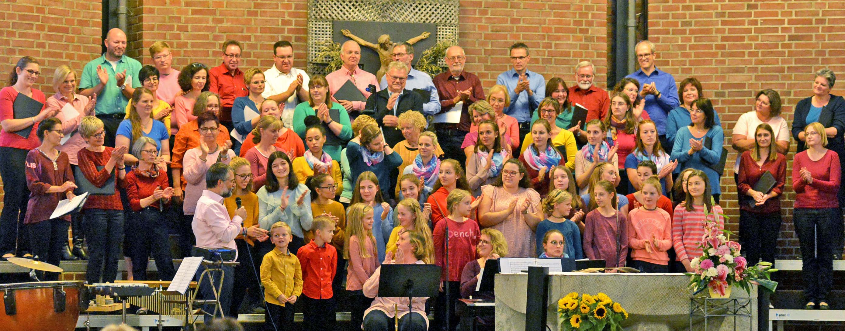 Unsere Chöre Cantamus, weBelieve, Jugendchor, Shalomchor und Ehemalige beim Jubiläumskonzert 2018